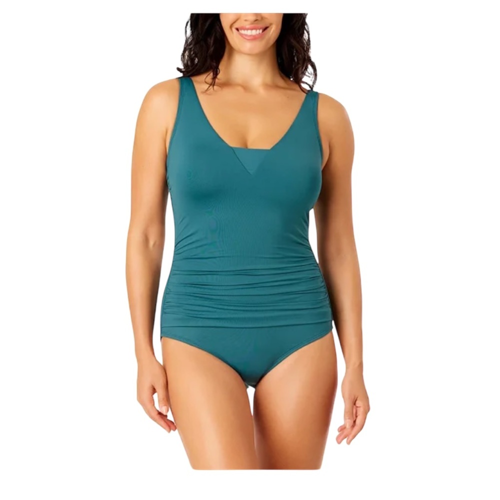 Lands' End Ladies' Swimsuit / black and white in XXL and Small in multi color